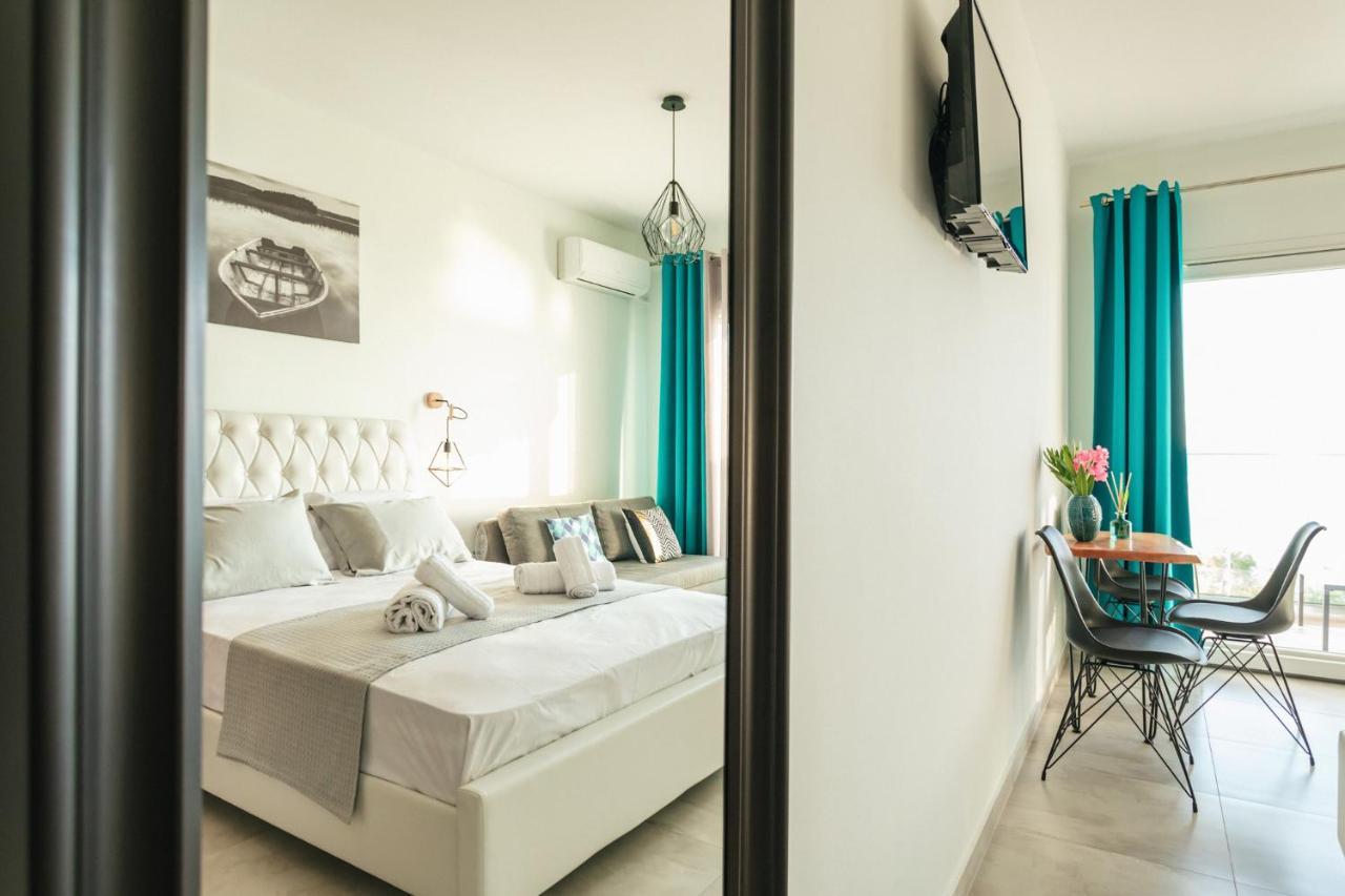 Blue Studios Peraia Dış mekan fotoğraf